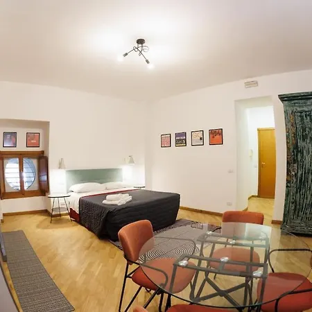 Apartment Dante For Group And Family By Houseinnaples *